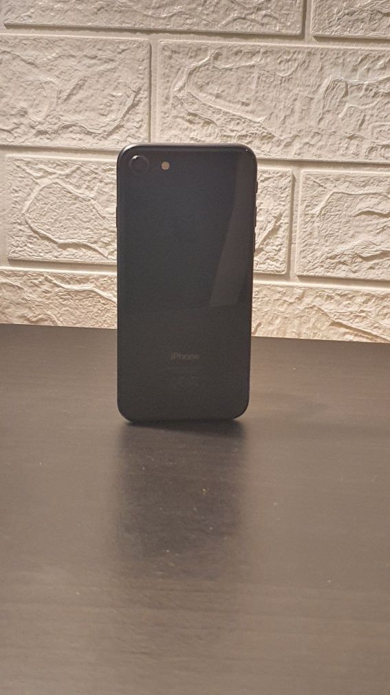 iphone 8 64Gb Black