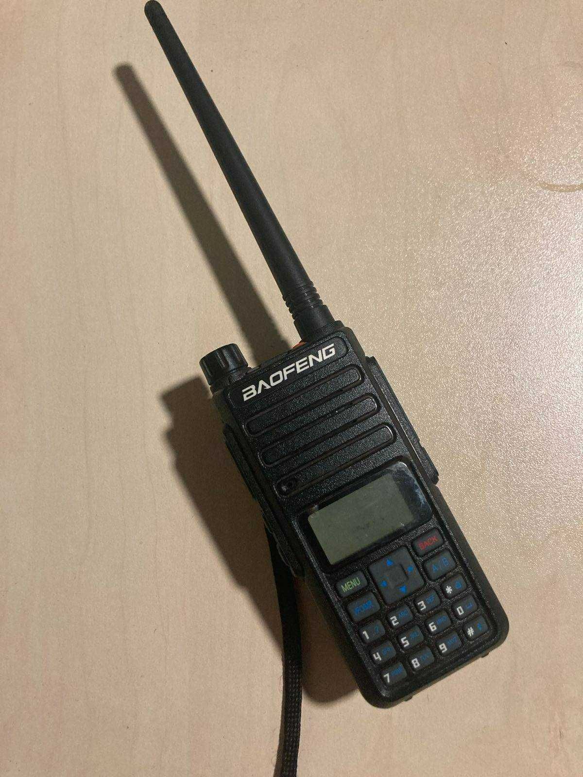 Baofeng DM-1801 Цифро-аналогова Портативна радіостанція
