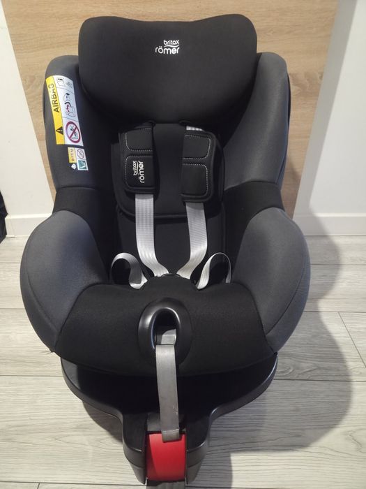 Fotelik samochodowy britax romer dualfix m i-size 0-18kg 1-4lat