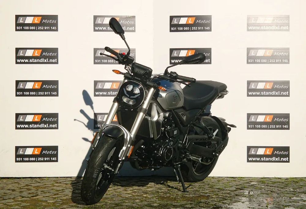 Voge 350AC