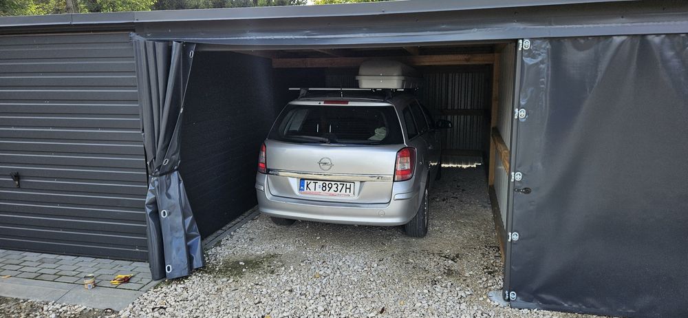 Wynajmę Garaż Wiatę Tarnów z Monitoringiem. Ogrodzony Teren.