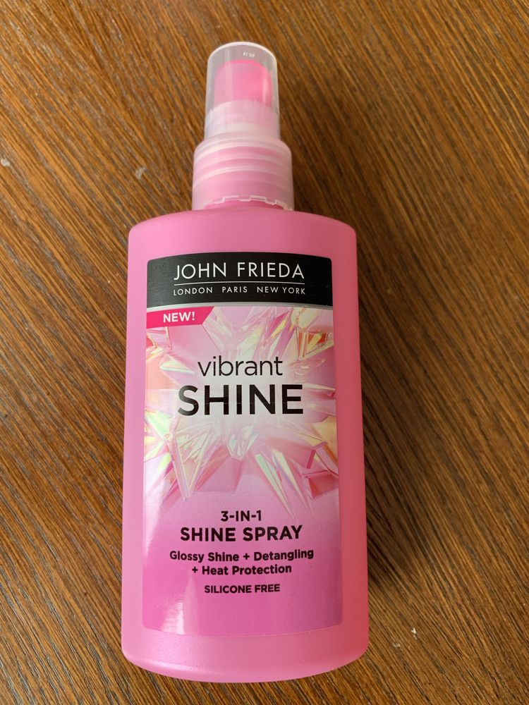 John Frieda Vibrant Colour Shine Spray Do Włosow Farbowanych 150 ml