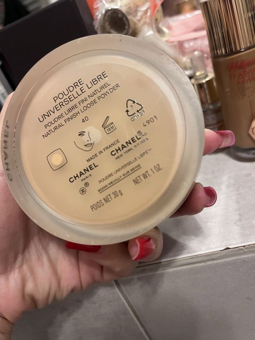 Puder CHANEL kolor 04