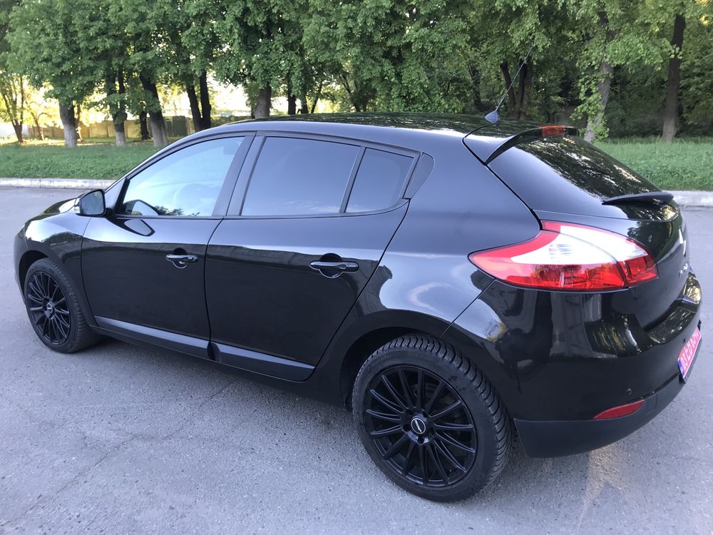 Renault Megane 1.6 бензин