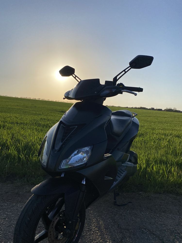 Продам, Aprilia sr50 gen3( не аерокс, слайдер, бвс, ямаха)