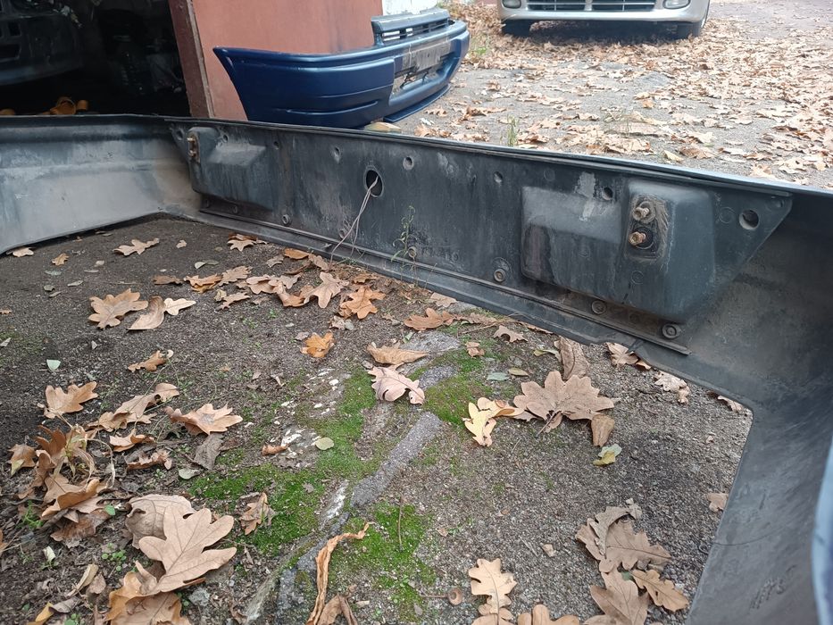 Форд эскорт передний и задний бампер 86-89