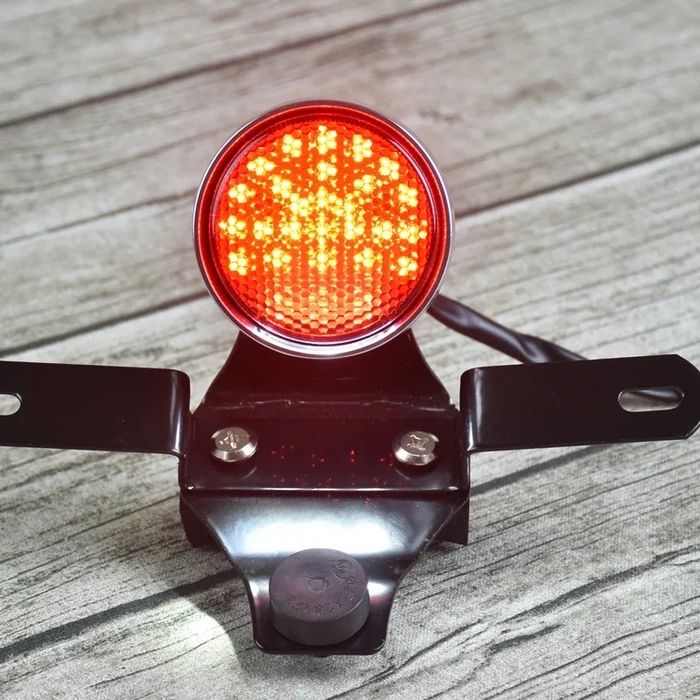 Farolim traseiro alumínio premium LED cafe racer
