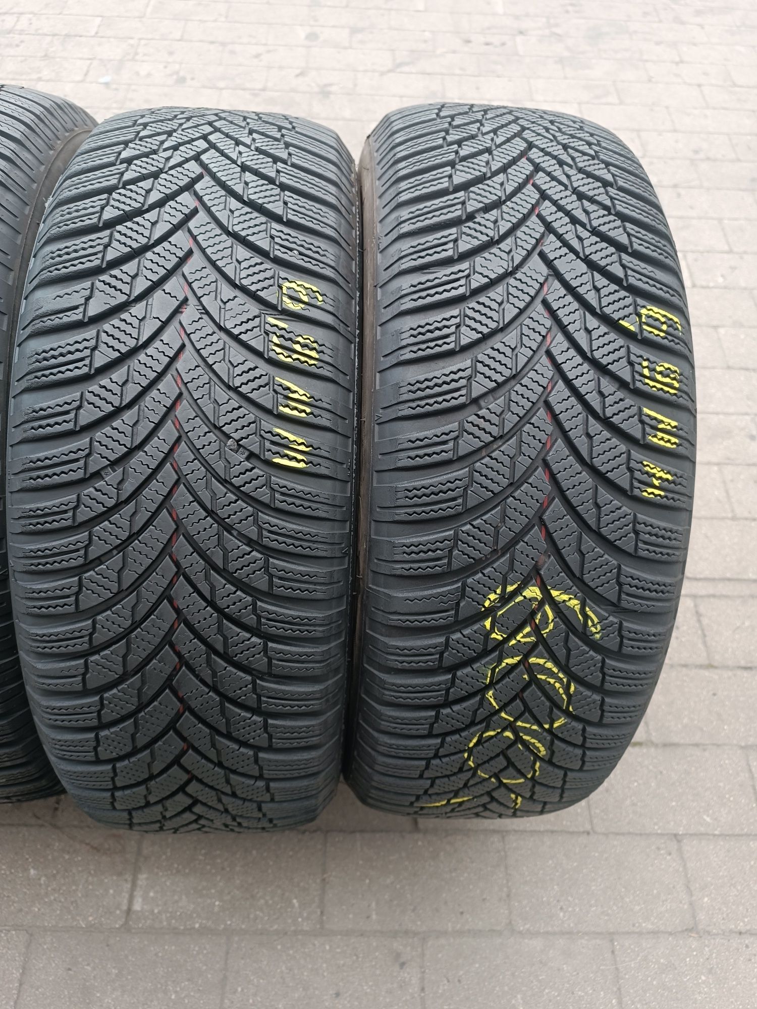 205/55R16 Firestone Winterhawk 4