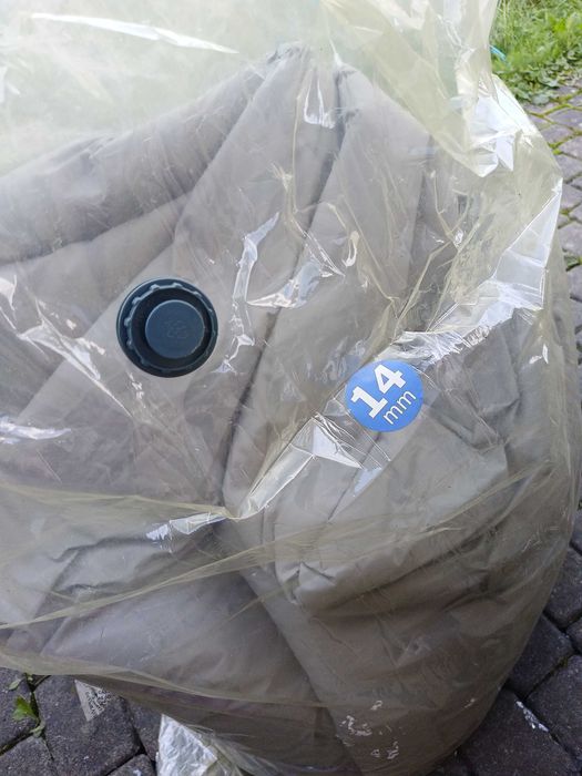 Pokrowiec na samochód Toyota Yaris