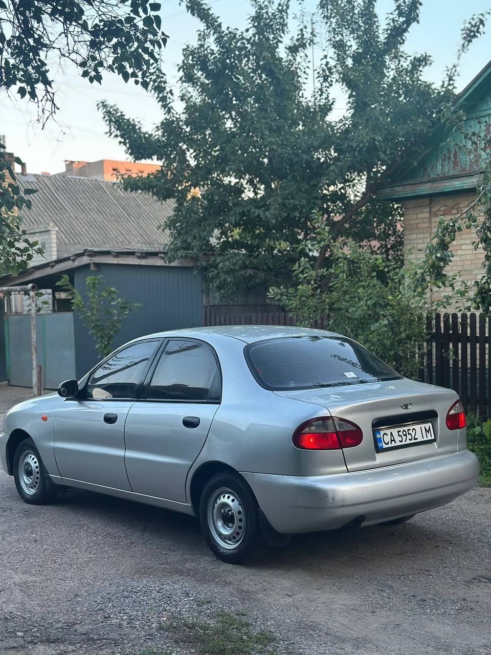 Продам Деу Сенс  бензин