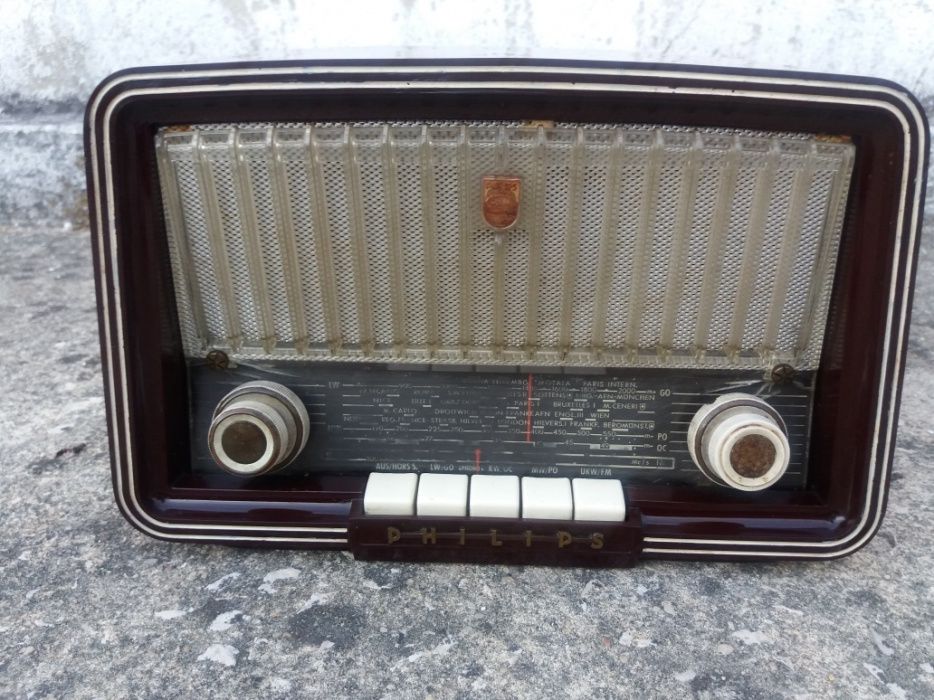 Rádio antigo/vintage válvulas