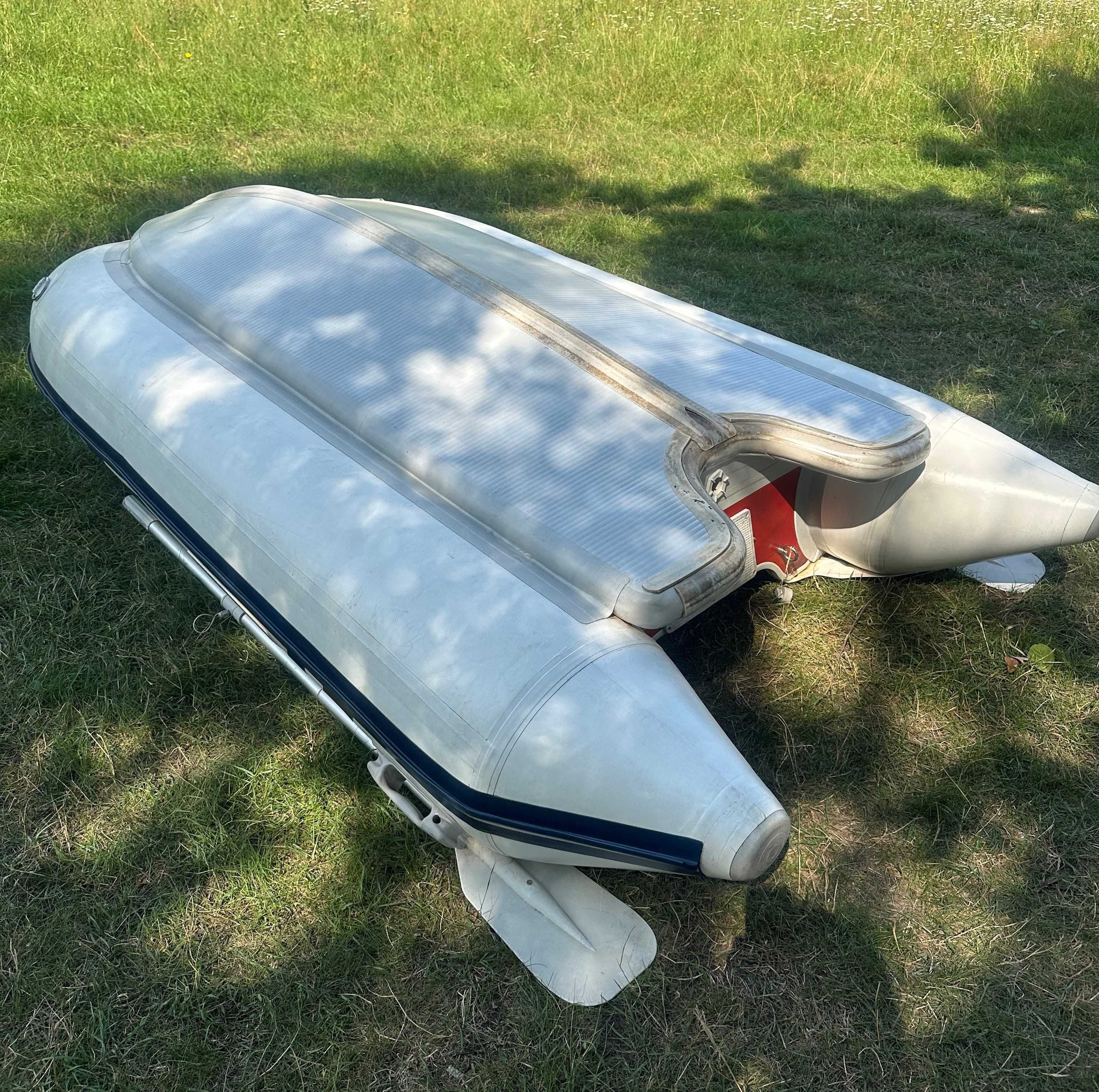 Ponton  Suzumar Airdeck V , MX-260 ( DS-260 VIB )   Mercury 4 KM 2takt