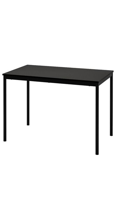 Conjunto cadeiras exclusivas e mesa