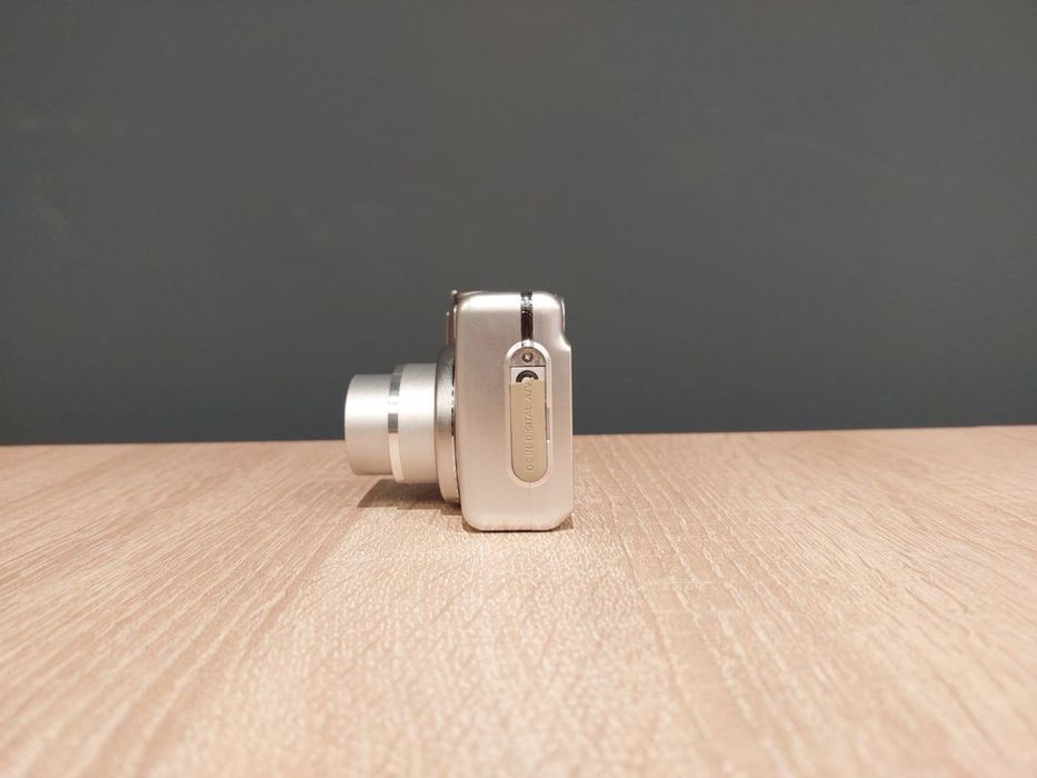 Canon PowerShot A570 IS цифровий фотоапарат