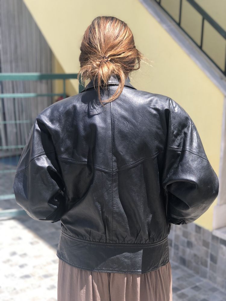 Casaco em pele genuina preto
