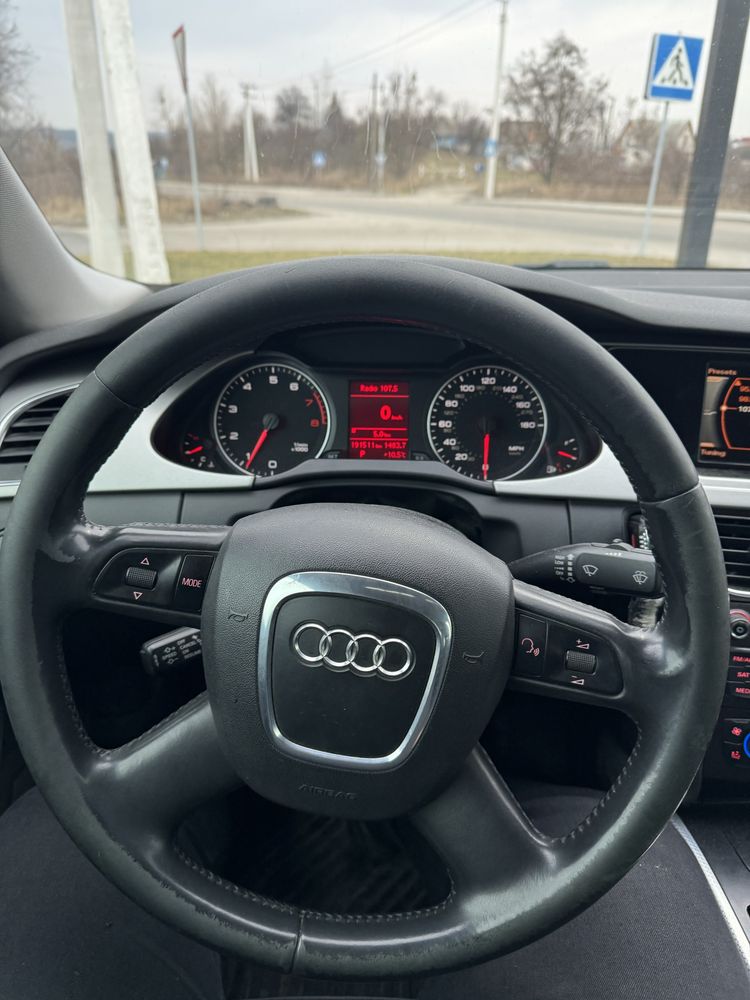 Продам Audi A4 B8  Quattro 2008