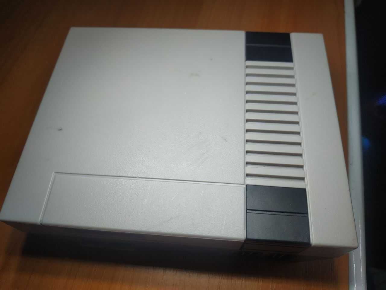 Игровая приставка Mini NES + 620 игр консоль