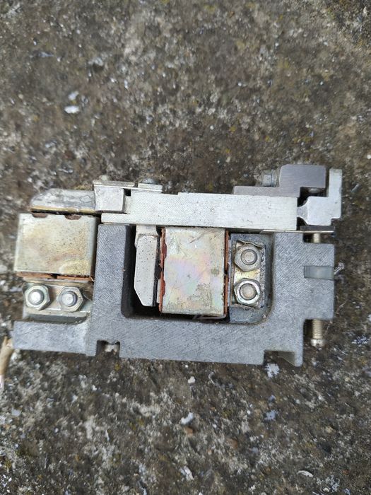 Электромагнитные молоточки радіо деталі