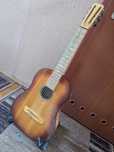Gitara do nauki 95 cm ze skórzanym pokrowcem