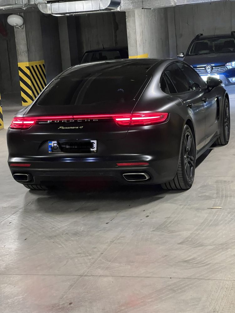 Porsche Panamera 4 E-Hybrid 2017