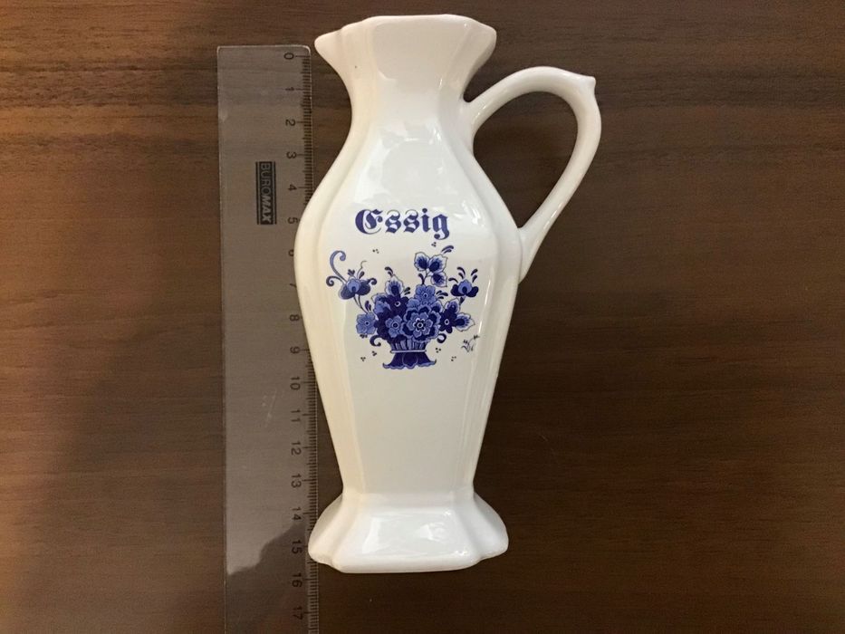 Кувшинчик для уксуса, масла Германия.