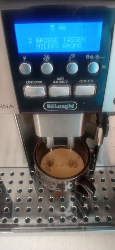 Ekspres DeLonghi PrimaDonna esam 660