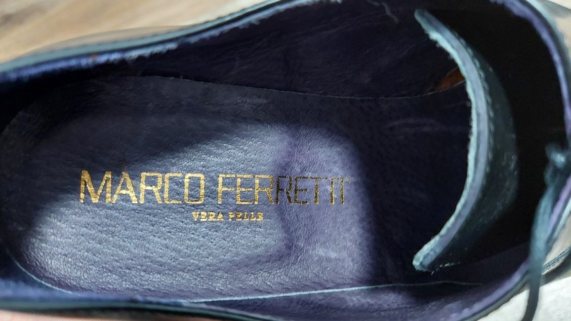 Ексклюзив! Оригінальні шкіряні туфлі Marco Ferretti 41 р. Італія!