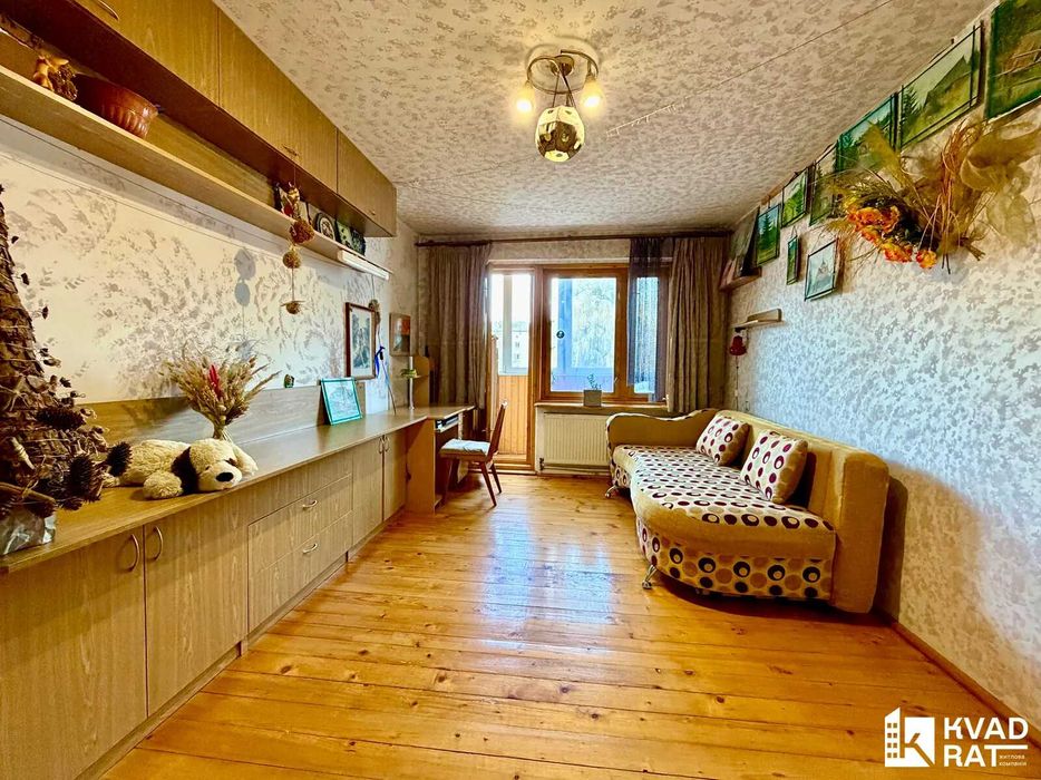 Продаж 3км квартири з індивідуальним газовим опаленням!