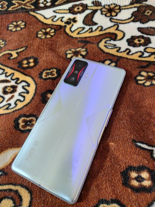 Поко ф4 гт/POCO F4 GT 8/128