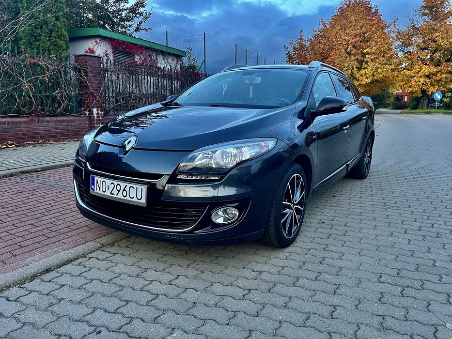 Renault Megane benzyna, kombi, nagłośnienie Bose, alufelgi