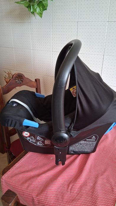 Cadeirinha de bebé (ovinho)