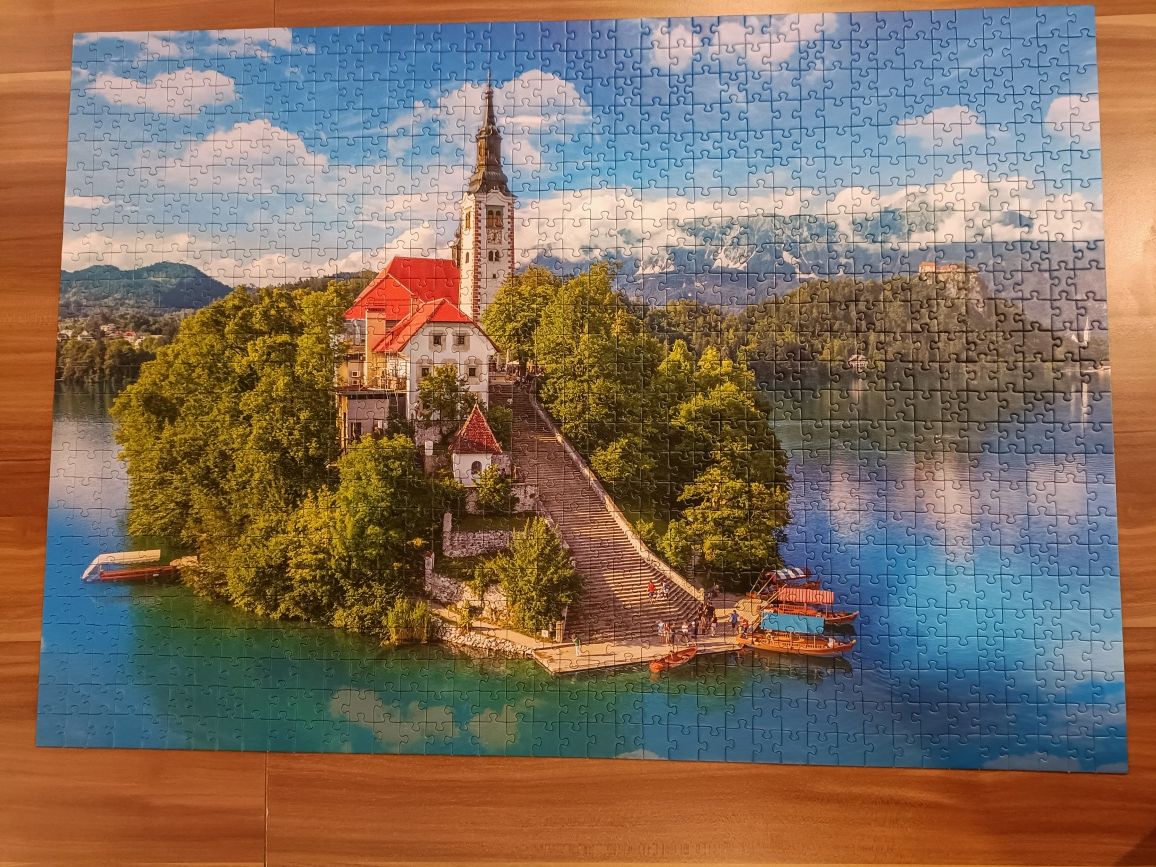 Trefl 1000 elementów puzzle układanie jezioro By the Lake jak nowe