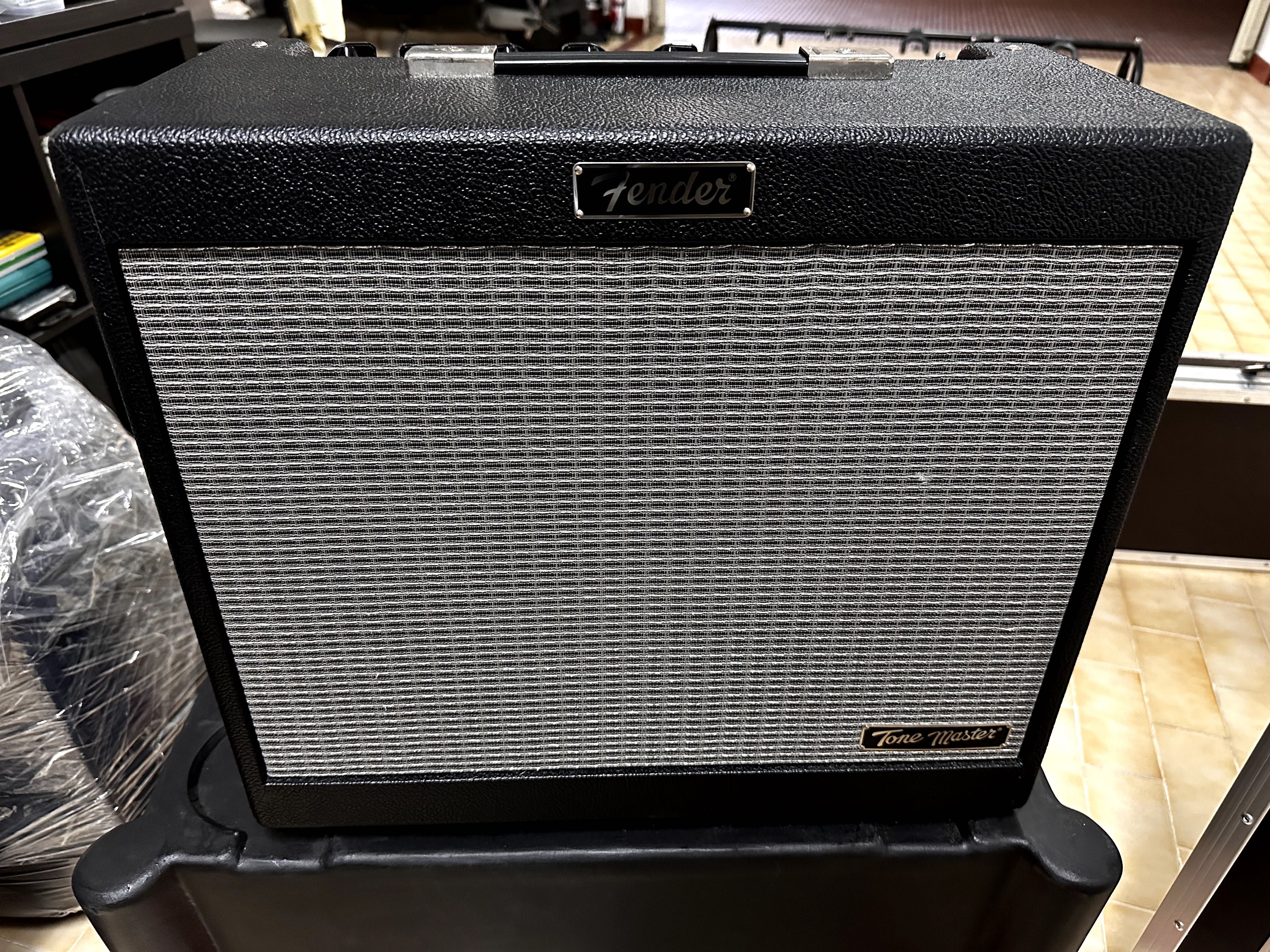 Fender Tone Master FR-10 como novo