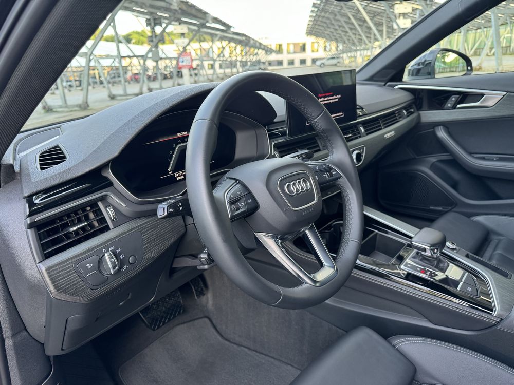 Audi A4 2022 quattro