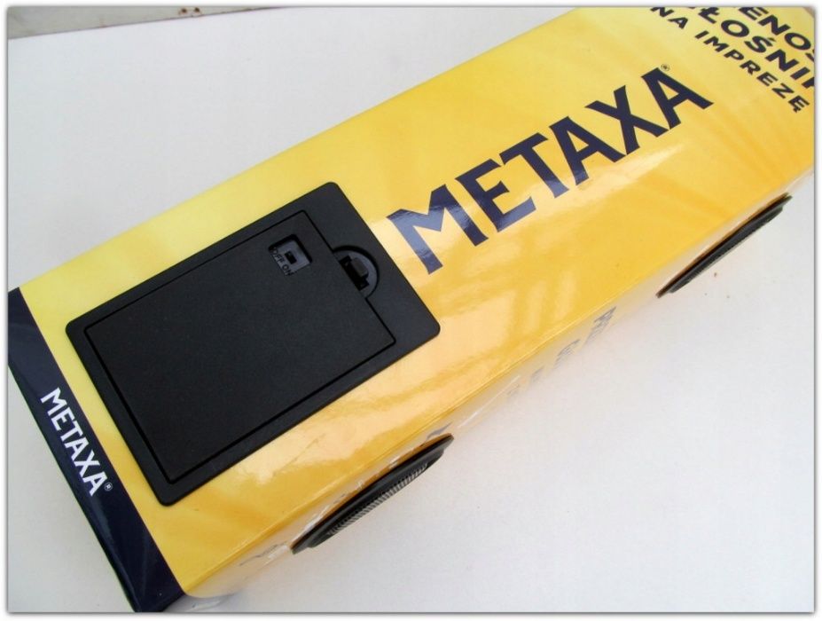 PRZENOŚNY GŁOŚNIK imprezowy w obudowie pudełka METAXA 5*na ALKOimprezę