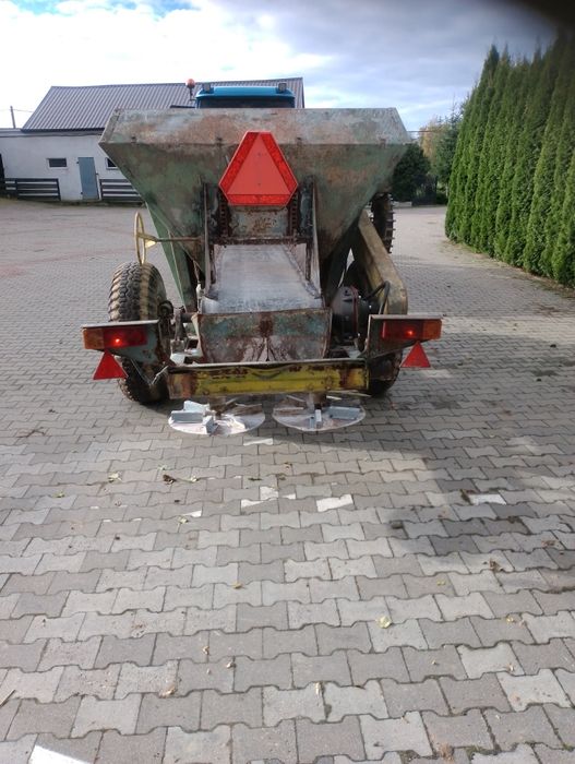 Rozsiewacz wapna RCW5