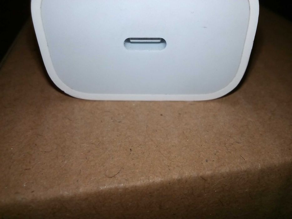 сетевой адаптер (блок) питания A2305 EMC 3597 20W USB-C