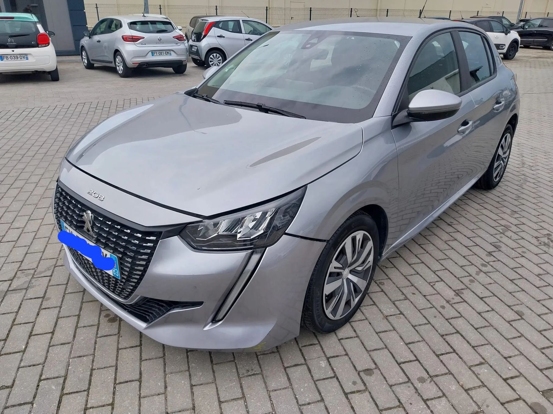 Peugeot 208 1,2 NAVI*FullLED*Lekko uszkodzony*Pali Jeździ.