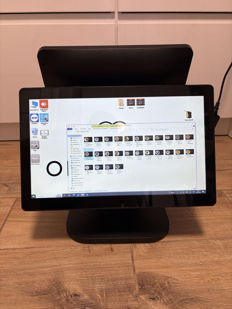 Pos термінал для закладу 2 екрани