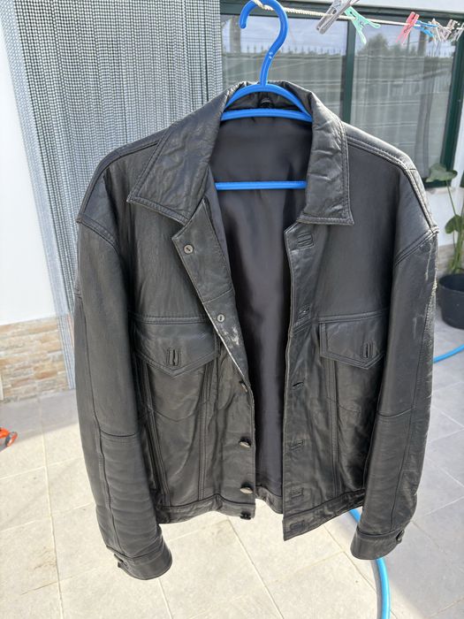 Casaco de cabedal preto M