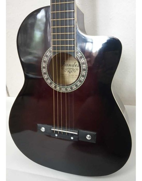 темно бордова класична гітара глянцева повнорозмірна 4/4