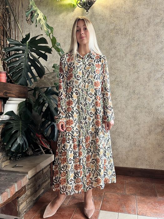 Чудова сукня