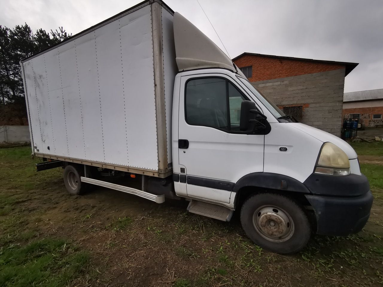 Renault mascott 3.0d, hak