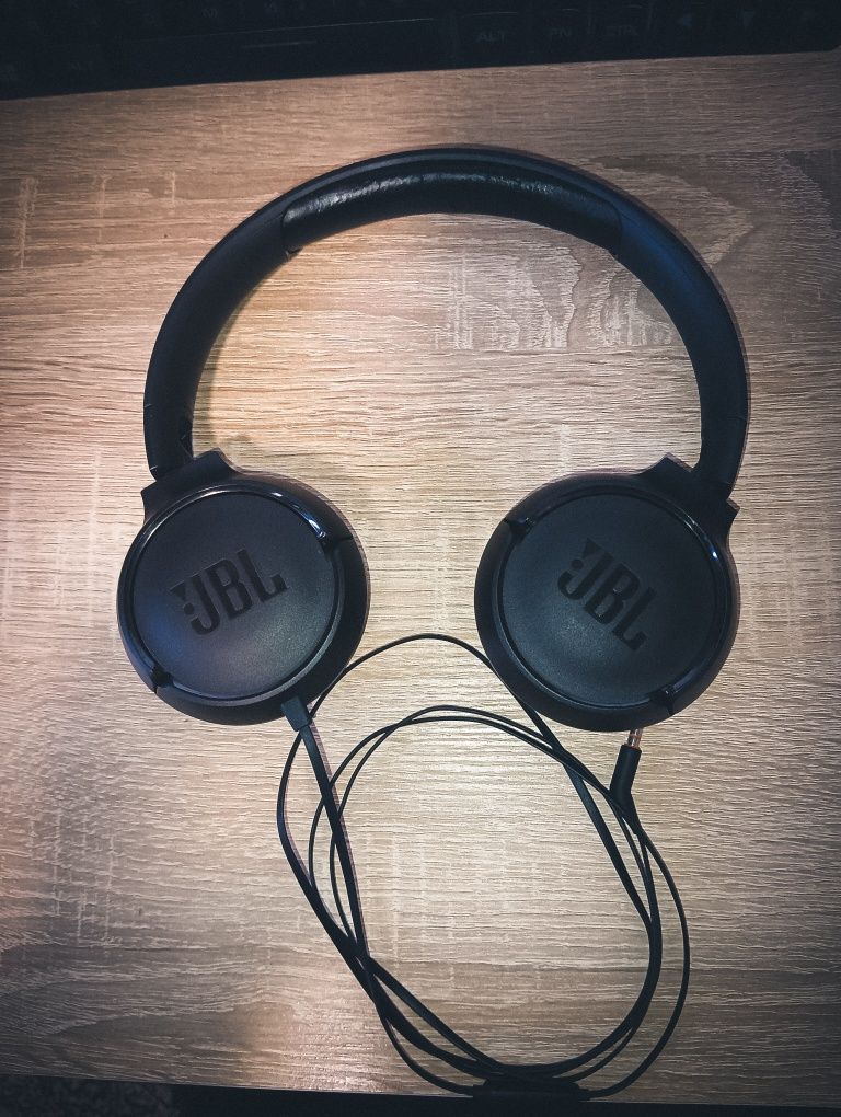 Навушники JBL T500