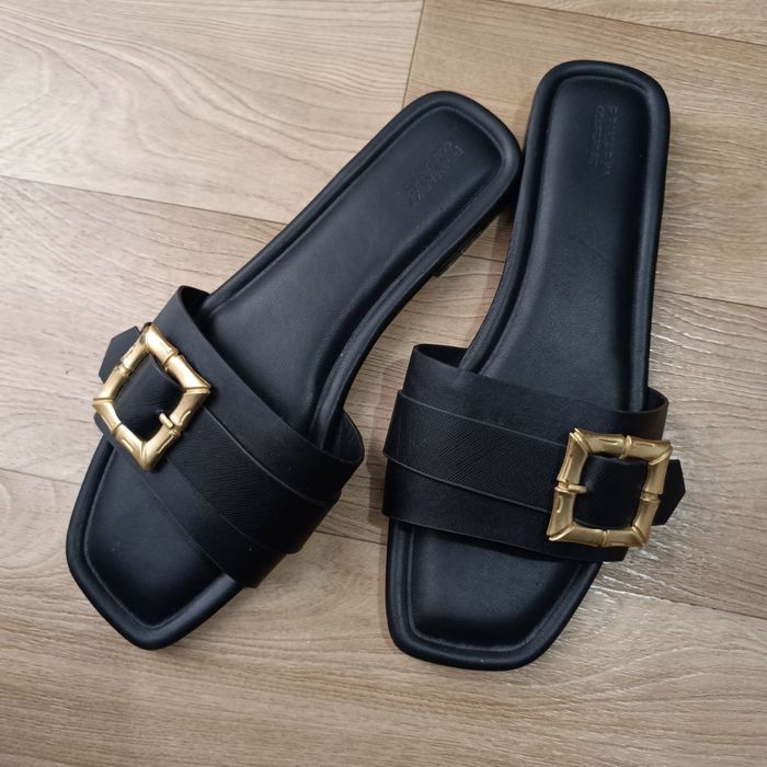 Шлепанцы  кожаные 42 р, шльопанці 42р (29 см) 450 пара, 800 грн 2 пари