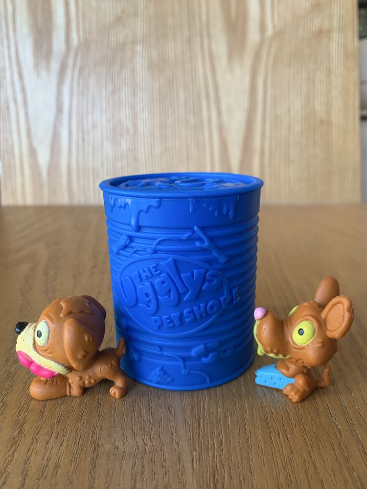 Ugglys pet shop (caixa + 2 bonecos)