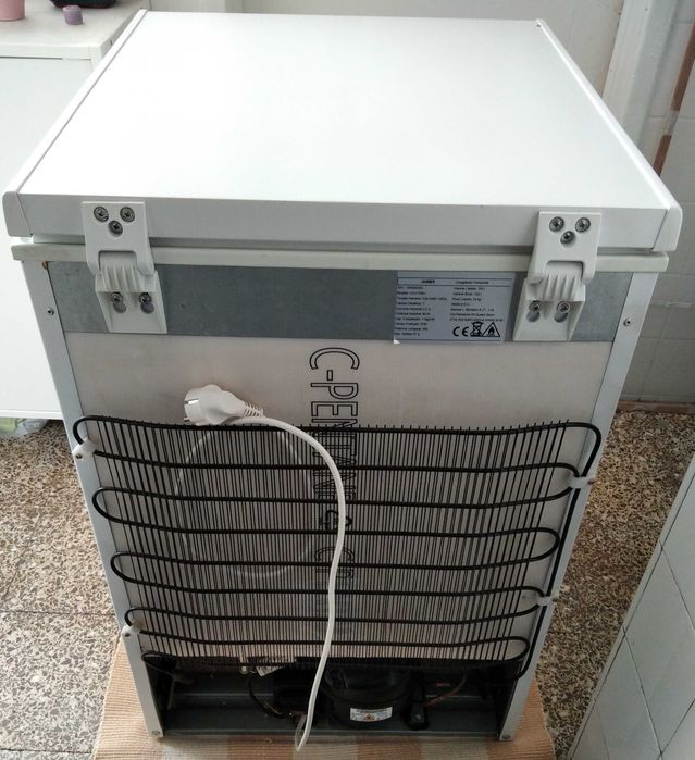 Junex Arca Congeladora (bom estado de conservação)