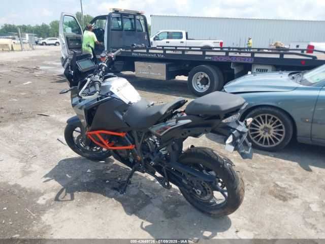 2020 KTM 1290 SUPER Adventure S