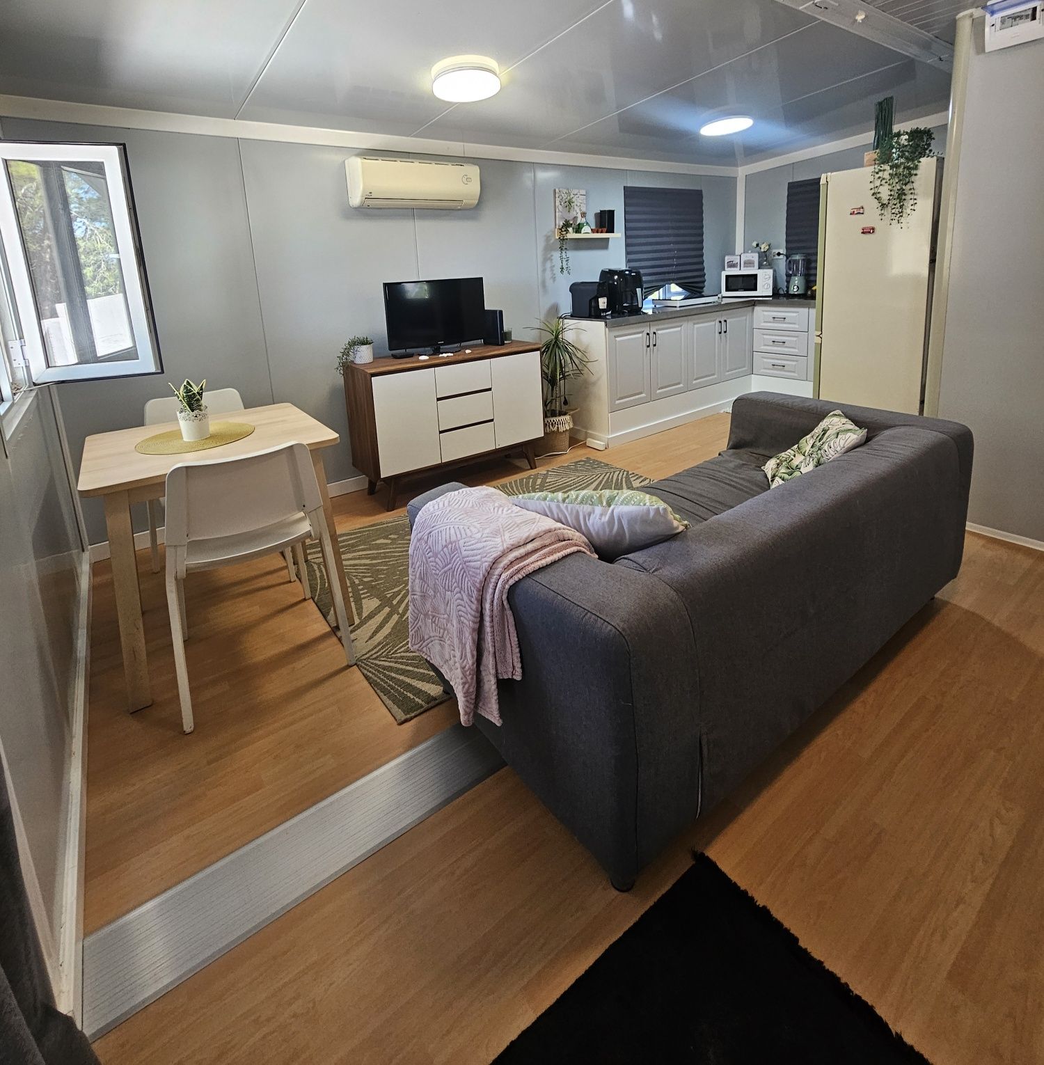Casa contentor Modular expansivel particular usada em bom estado