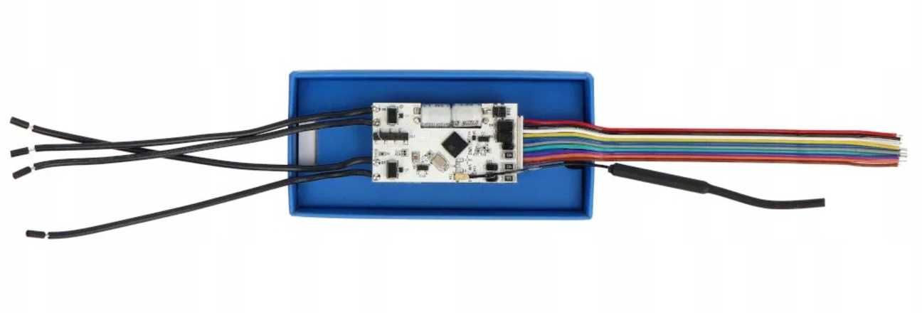 Shelly Plus Uni - uniwersalny moduł WiFi/Bluetooth - ESP32 - aplikacja